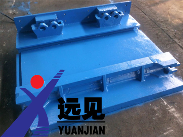 【發(fā)貨】SGZ730/320刮板機(jī)中部槽、開(kāi)天窗中部槽發(fā)貨